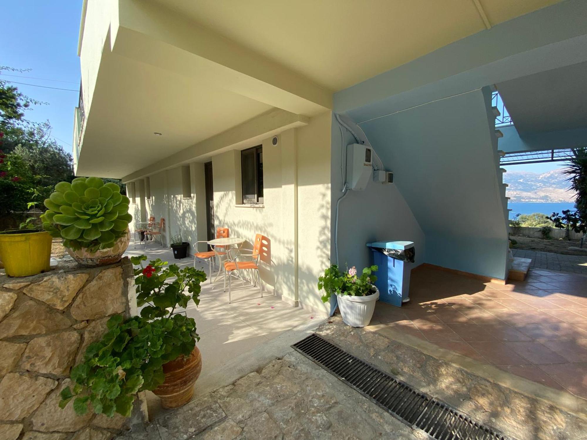 Mirovigli Family Rooms Lépedha 外观 照片